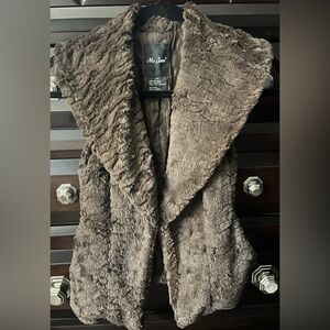 Me Jane Women's Faux Fur Vest - BROWN- SIZE: X-Small Pockets